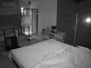 JBTV DiningRoom VoyeurCam
